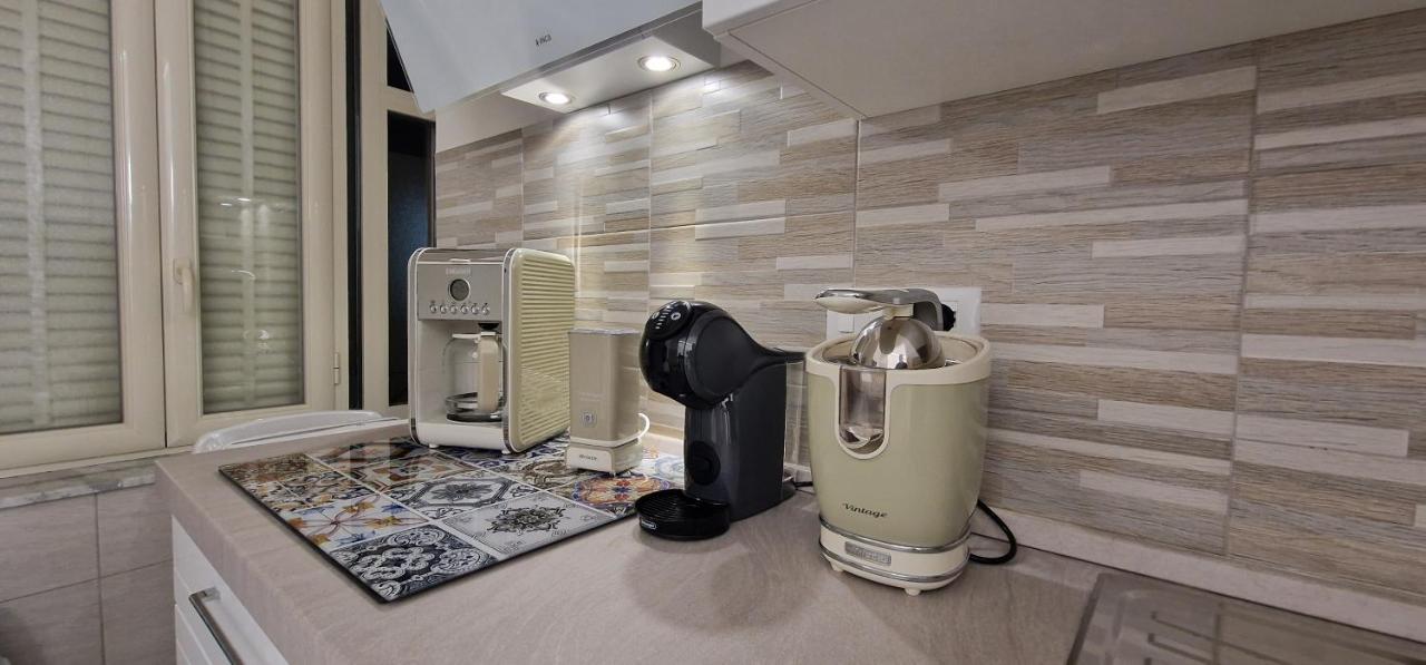 Appartamento B&B La Dimora Di Parthenope Νάπολη Εξωτερικό φωτογραφία
